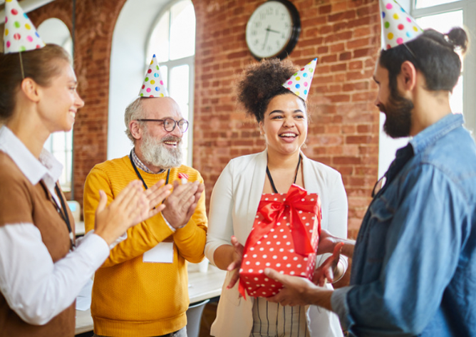 Cadeau idee voor een 40-jarig dienstjubileum- maak deze mijlpaal extra speciaal