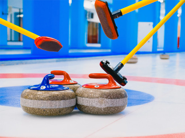 Curling als kerstuitje voor personeel