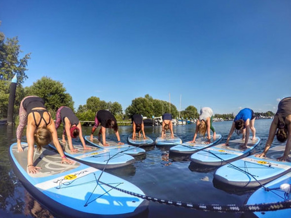 Bedrijfsimago ervaring cadeau personeel supyoga