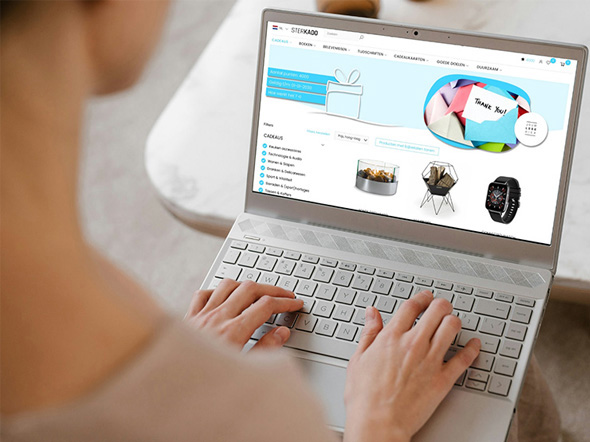 Keuze Kado webshop op een pc voorbeeld